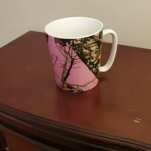 𝅺mossy Oak Pink and Camo Coffee Mug